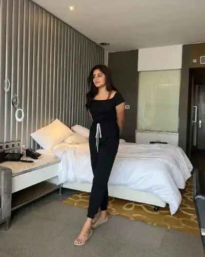 Call Girls Chinsurah Cash On Delivery