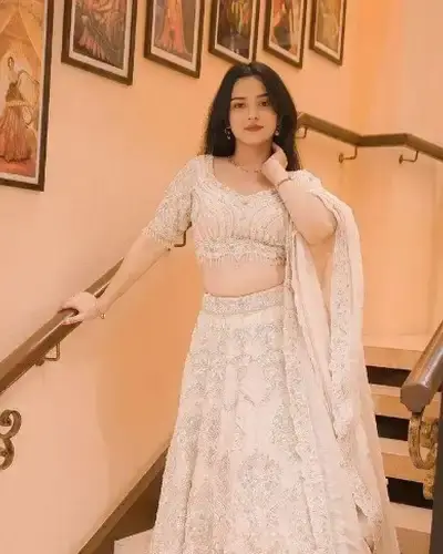 Escort Chinsurah